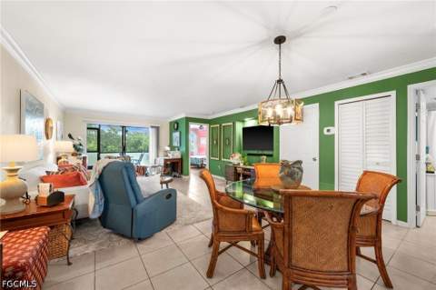 1051 Palm Ave 112, North Fort Myers FL - photo 13 of 32