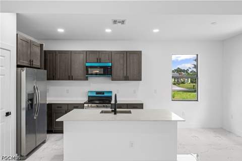 2810 73rd St W, Lehigh Acres FL - photo 6 of 16