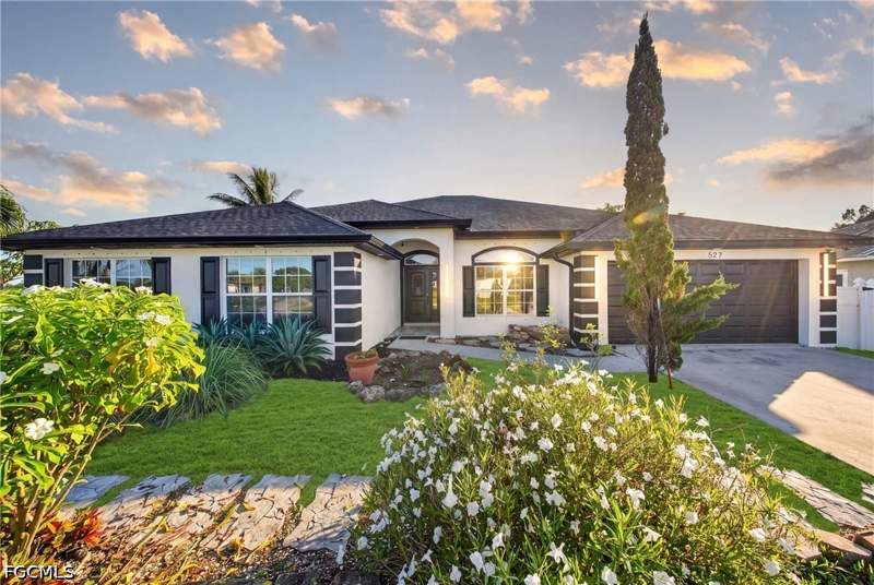 4 bedroom SingleFamilyResidence at 527 NW 27th Ave, Cape Coral, Cape Coral — photo 2