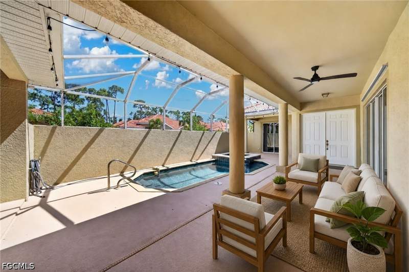3 bedroom Attached at 13954 Bently Cir, Bell Tower Park, Fort Myers — photo 4