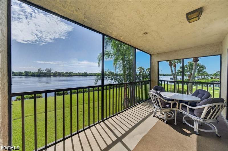 2 bedroom Condominium at 16200 Bay Pointe Blvd 208, Bay Pointe Yacht & Racquet Club, North Fort Myers — photo 3