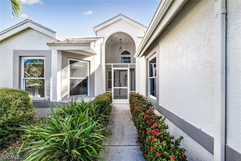 3 bedroom SingleFamilyResidence at 21096 Butchers Holler, Villages At Country Creek, Estero — photo 4