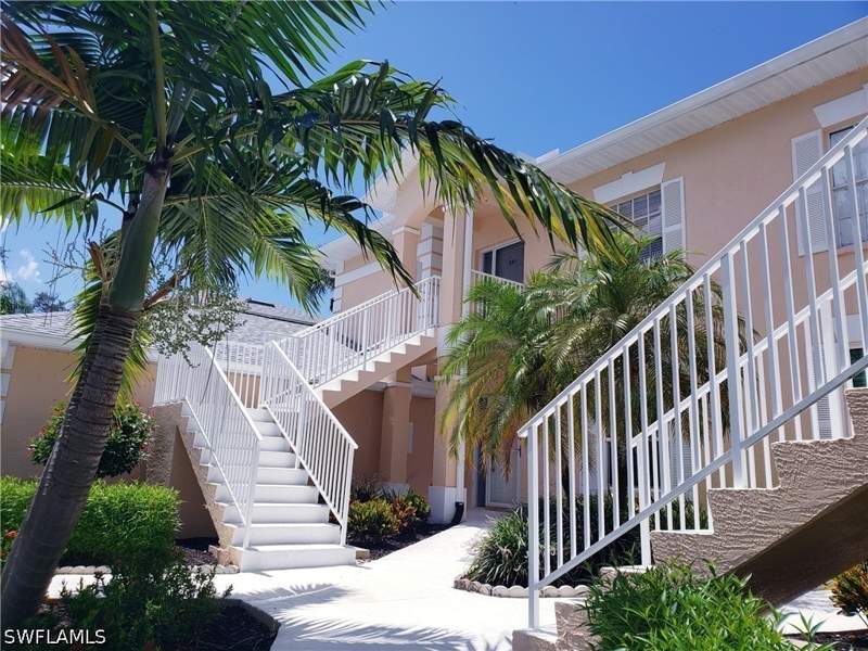 2 bedroom Condominium at 661 Wiggins Lake Dr 201, Wiggins Lakes And Preserves, Naples — photo 4