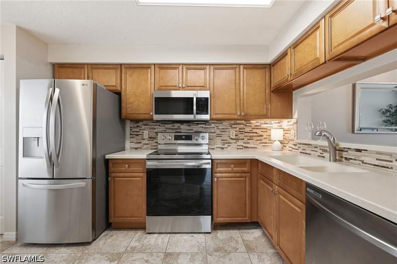 3 bedroom Condominium at 6670 Huntington Lakes Cir 104, Huntington Lakes, Naples — photo 2