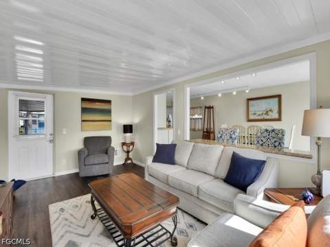 37 Channel Ln, Fort Myers FL - photo 11 of 42