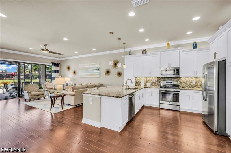 3 bedroom SingleFamilyResidence at 4193 Amelia Way, Stonecreek, Naples — photo 2