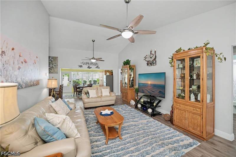 2 bedroom SingleFamilyResidence at 3691 Sabal Springs Blvd SE, Sabal Springs Golf And Racquet Club, North Fort Myers — photo 4