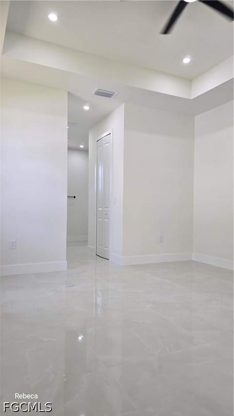 580 Woodview Dr, Lehigh Acres FL - photo 11 of 37