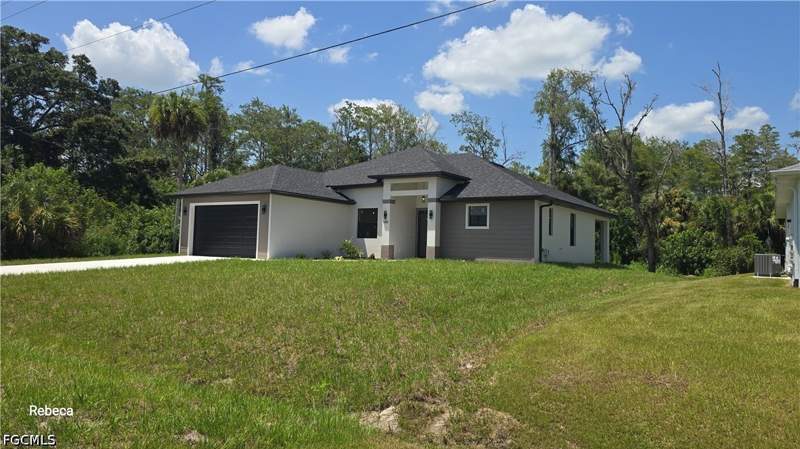 4 bedroom SingleFamilyResidence at 580 Woodview Dr, Lehigh Acres, Lehigh Acres — photo 2