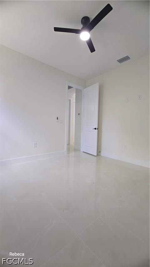 580 Woodview Dr, Lehigh Acres FL - photo 23 of 37