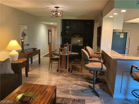 5730 Trailwinds Dr 411, Fort Myers FL - photo 6 of 22