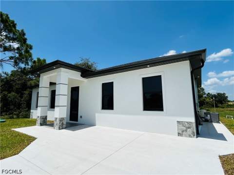 3705 E 15th St, Lehigh Acres FL - photo 6 of 50
