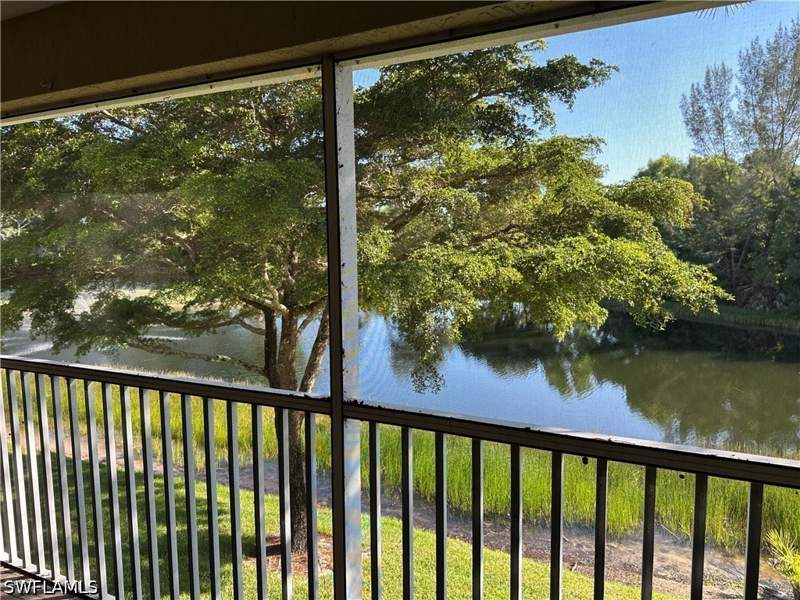 2 bedroom Condominium at 354 Dover Pl 202, Dover Place, Naples — photo 4