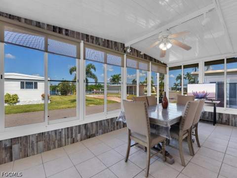 300 Shoreland Dr, Fort Myers FL - photo 15 of 30