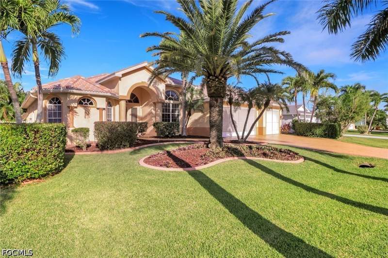 4 bedroom SingleFamilyResidence at 4918 SW 27th Ave, Cape Coral, Cape Coral — photo 3