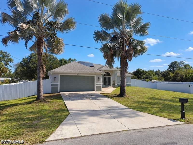 3 bedroom SingleFamilyResidence at 1016 Cleveland Ave, Lehigh Acres, Lehigh Acres — photo 3