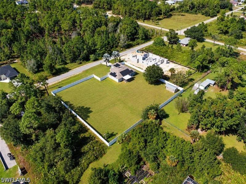 3 bedroom SingleFamilyResidence at 1016 Cleveland Ave, Lehigh Acres, Lehigh Acres — photo 4