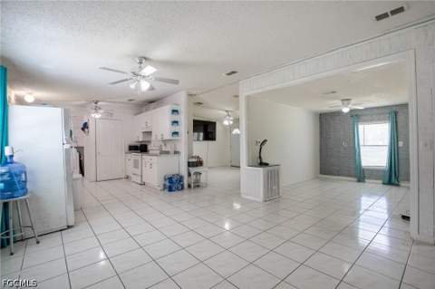 735 N Granja St, Clewiston FL - photo 7 of 42