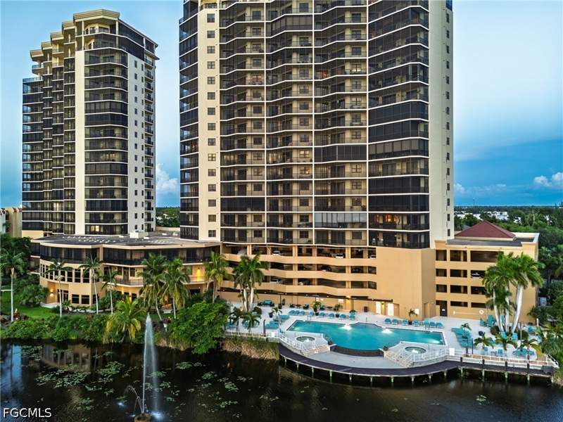 3 bedroom Condominium at 14380 Riva Del Lago Dr 501, Riva Del Lago, Fort Myers — photo 2