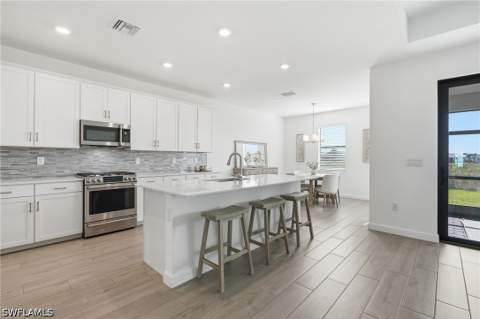 20273 Kingmont Dr, Estero FL - photo 10 of 50