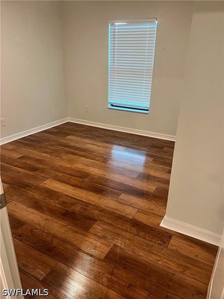 3 bedroom SingleFamilyResidence at 862 Winwood Cir, Mirror Lakes, Fort Myers — photo 4