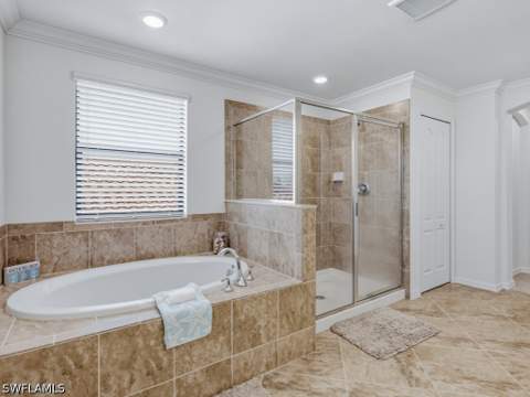 1577 Vizcaya Ln, Naples FL - photo 9 of 34
