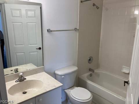 3604 Cedar Oak Dr 103, Fort Myers FL - photo 18 of 29