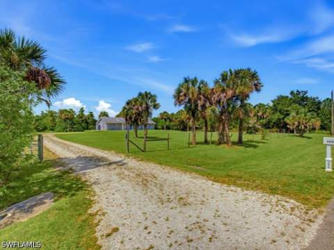1131 10th Ave NE, Naples FL - photo 21 of 23