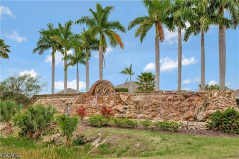 4219 Liron Ave 103, Fort Myers FL - photo 23 of 28
