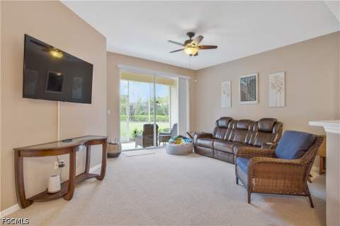 4219 Liron Ave 103, Fort Myers FL - photo 8 of 28