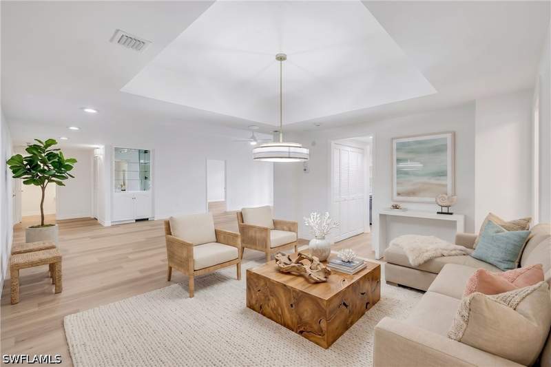 2 bedroom Condominium at 6075 Pelican Bay Blvd 104, Dorchester, Naples — photo 2