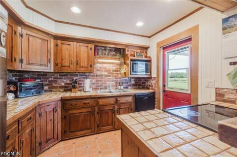 5500/5510 Pangola Rd, Fort Myers FL - photo 16 of 50