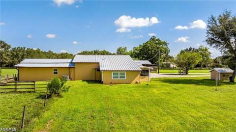 5500/5510 Pangola Rd, Fort Myers FL - photo 9 of 50