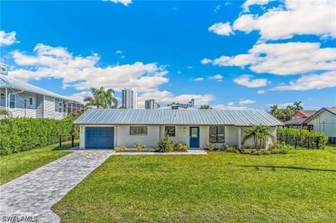 4724 Spring Creek Dr, Bonita Springs FL - photo 10 of 40