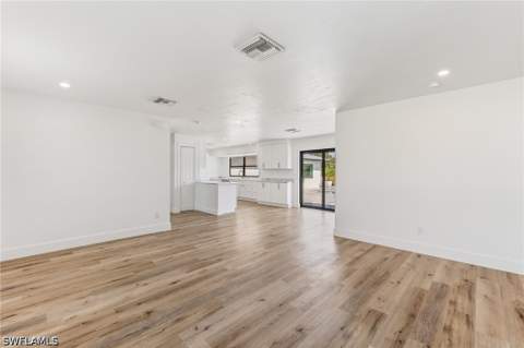4724 Spring Creek Dr, Bonita Springs FL - photo 12 of 40
