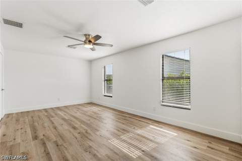 4724 Spring Creek Dr, Bonita Springs FL - photo 19 of 40