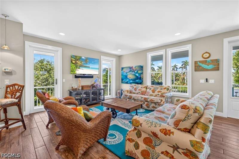 5 bedroom SingleFamilyResidence at 133 Butterknife Pl, Butterknife, Sanibel — photo 3