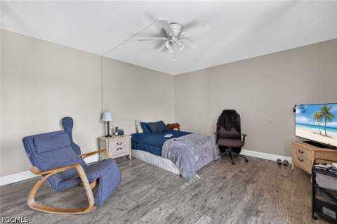 1448 Park Shore Cir 2, Fort Myers FL - photo 16 of 24