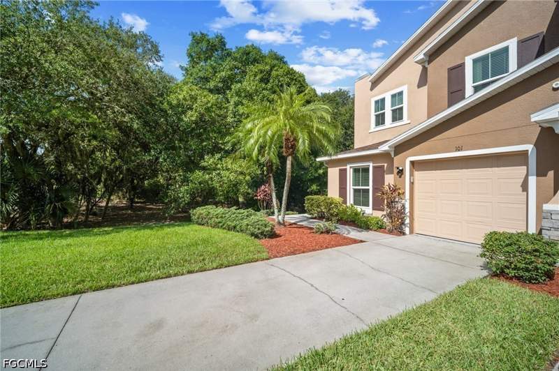 3 bedroom Townhouse at 15141 Piping Plover Ct 101, Bayshore Commons, North Fort Myers — photo 2
