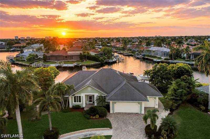 3 bedroom SingleFamilyResidence at 60 Covewood Ct, Marco Island, Marco Island — photo 2