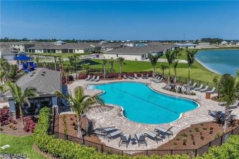583 Spring Hill Lake Loop, Cape Coral FL - photo 21 of 26