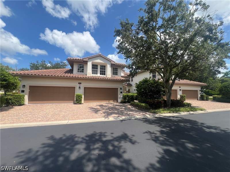 2 bedroom Condominium at 8184 Saratoga Dr 801, Saratoga, Naples — photo 3
