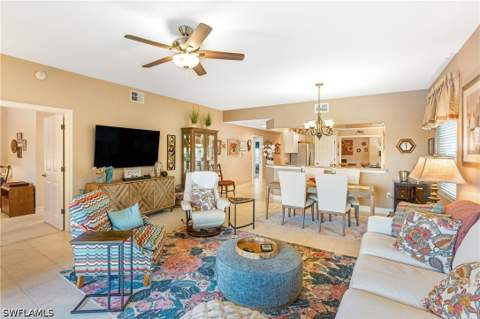 8184 Saratoga Dr 801, Naples FL - photo 9 of 32