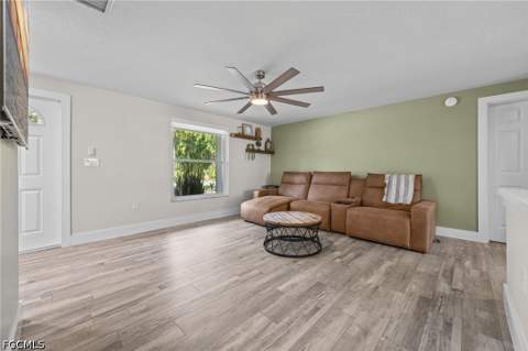 1223 Biltmore Dr, Fort Myers FL - photo 10 of 41