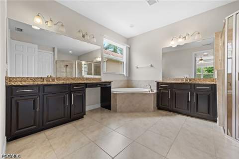 3987 Ashentree CT, Fort Myers FL - photo 21 of 49