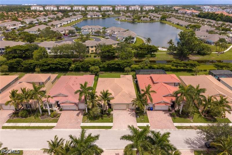 3 bedroom SingleFamilyResidence at 3987 Ashentree CT, LINDSFORD, Fort Myers — photo 3