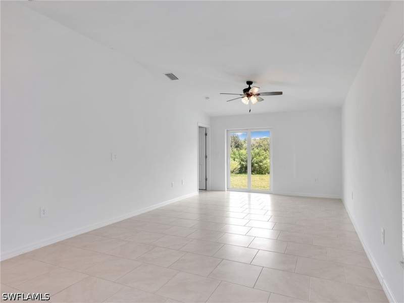 3 bedroom SingleFamilyResidence at 12321 Dakota Ridge Pl, Savanna Lakes, Lehigh Acres — photo 3