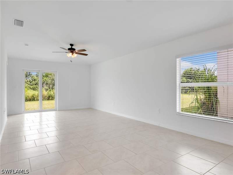 3 bedroom SingleFamilyResidence at 12321 Dakota Ridge Pl, Savanna Lakes, Lehigh Acres — photo 4