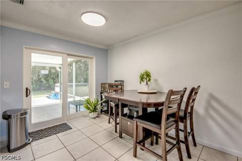 2912 Poinciana Dr, Naples FL - photo 13 of 47