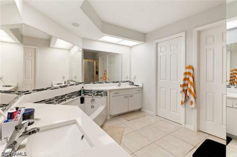 6750 Lone Oak Blvd C, Naples FL - photo 12 of 17